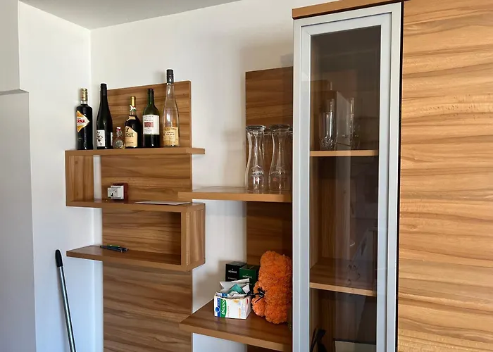 2 Zimmer Mit Bad Und Wc Teilen Διαμέρισμα *