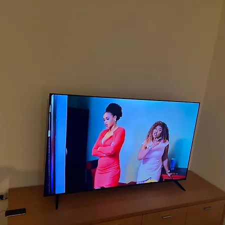 2 Zimmer Mit Bad Und Wc Teilen